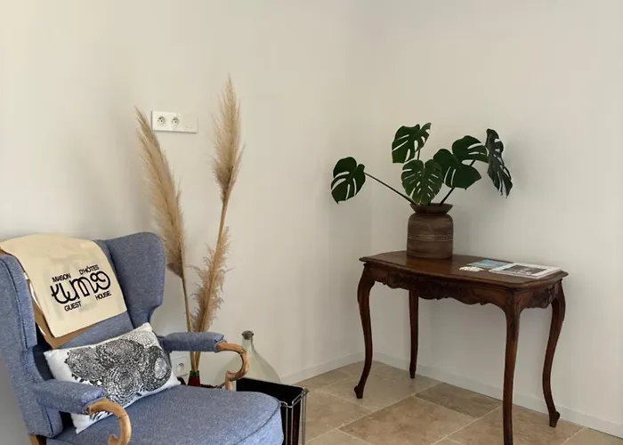 فندق مبيت وإفطار Maison Lumio 3*